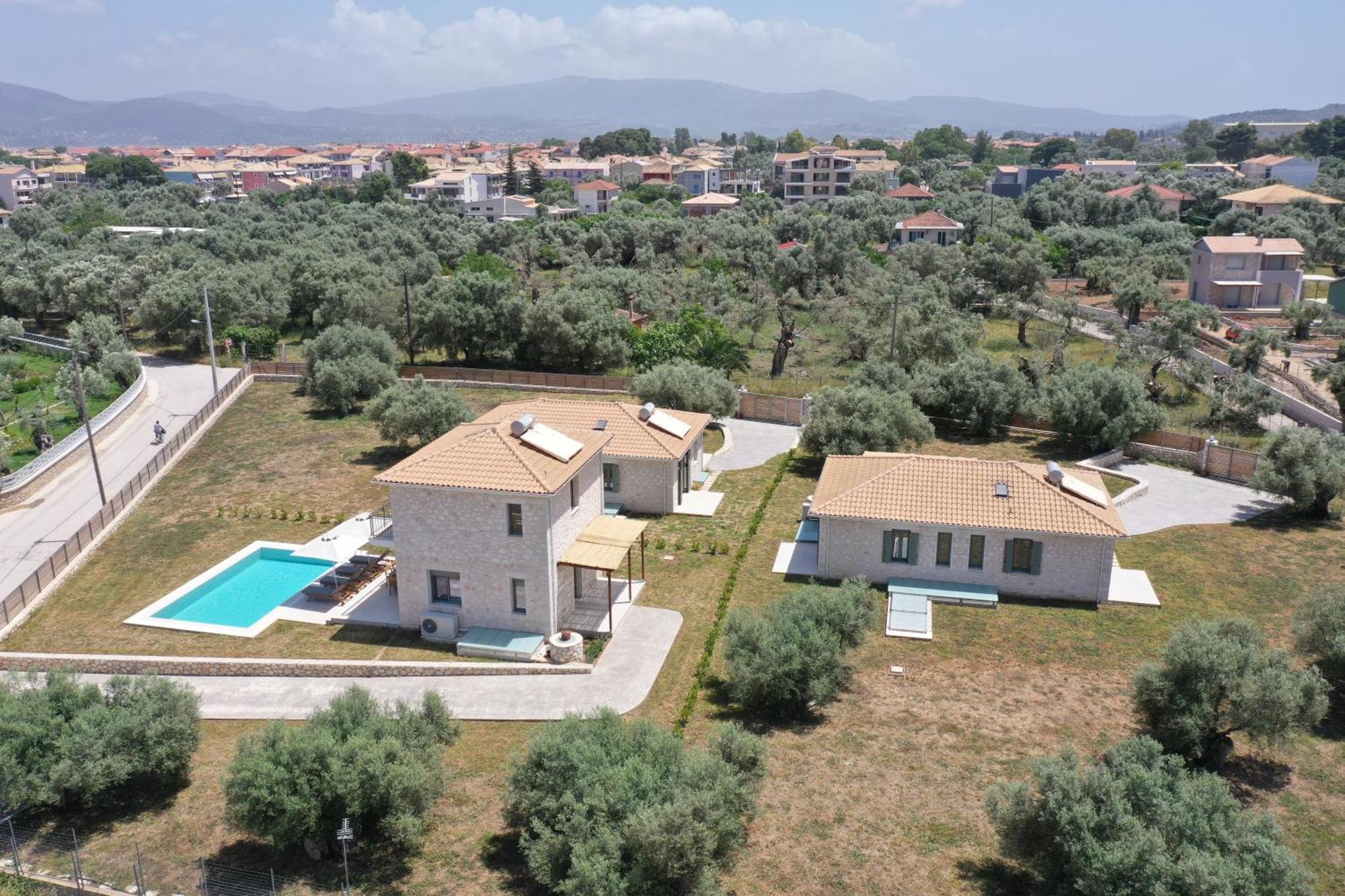 Anagallis Lefkada City